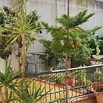 Casa Francesca Hotel *